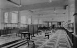 Le centre administratif, le hall des bureaux
